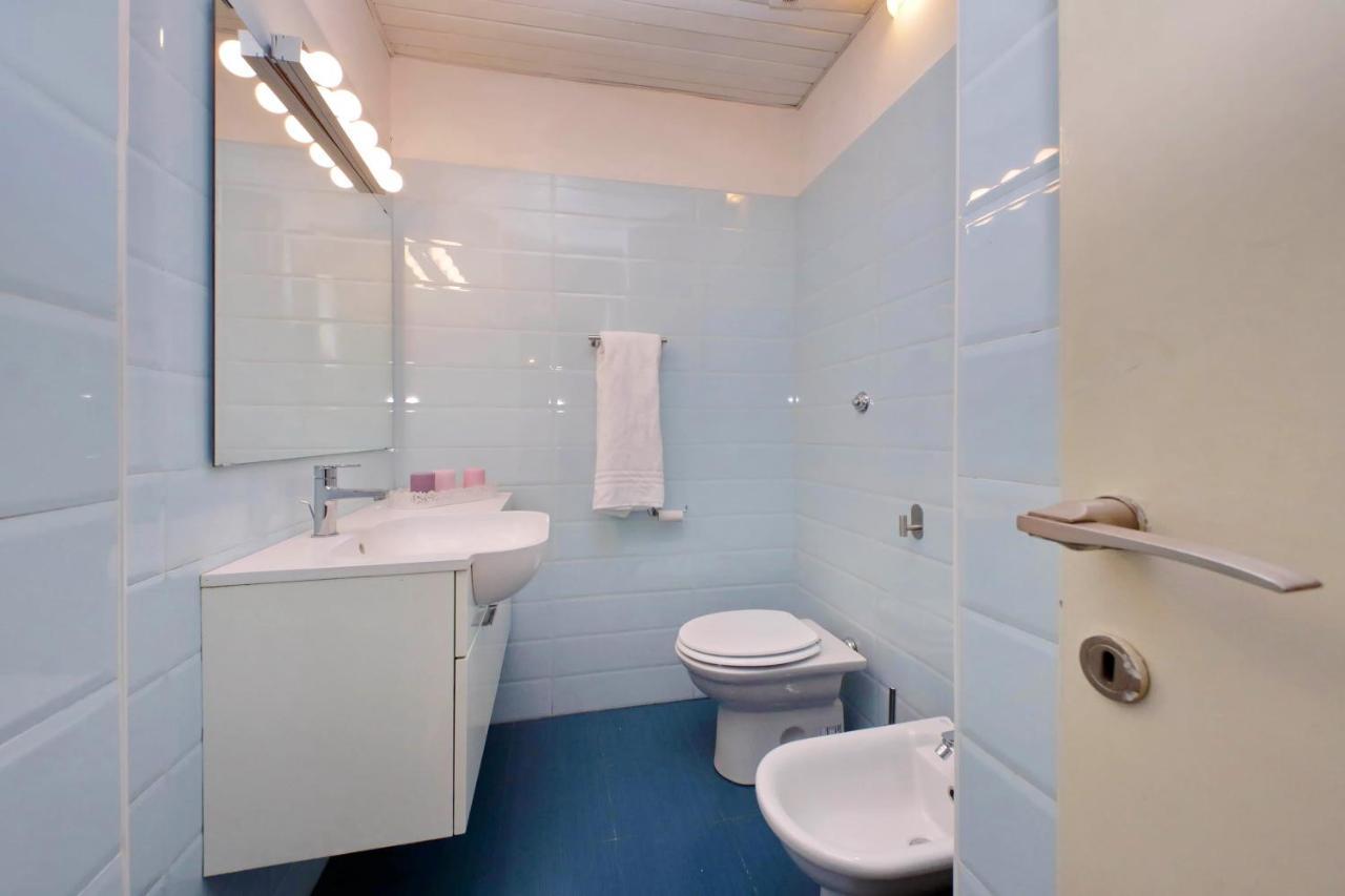 Casa Teri Apartment โรม ภายนอก รูปภาพ